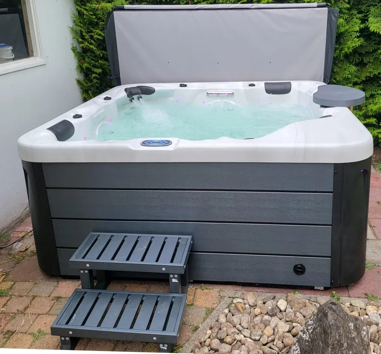 European Bathtub Big Portable Large SPA Hot Tub 5 People Hot Tube