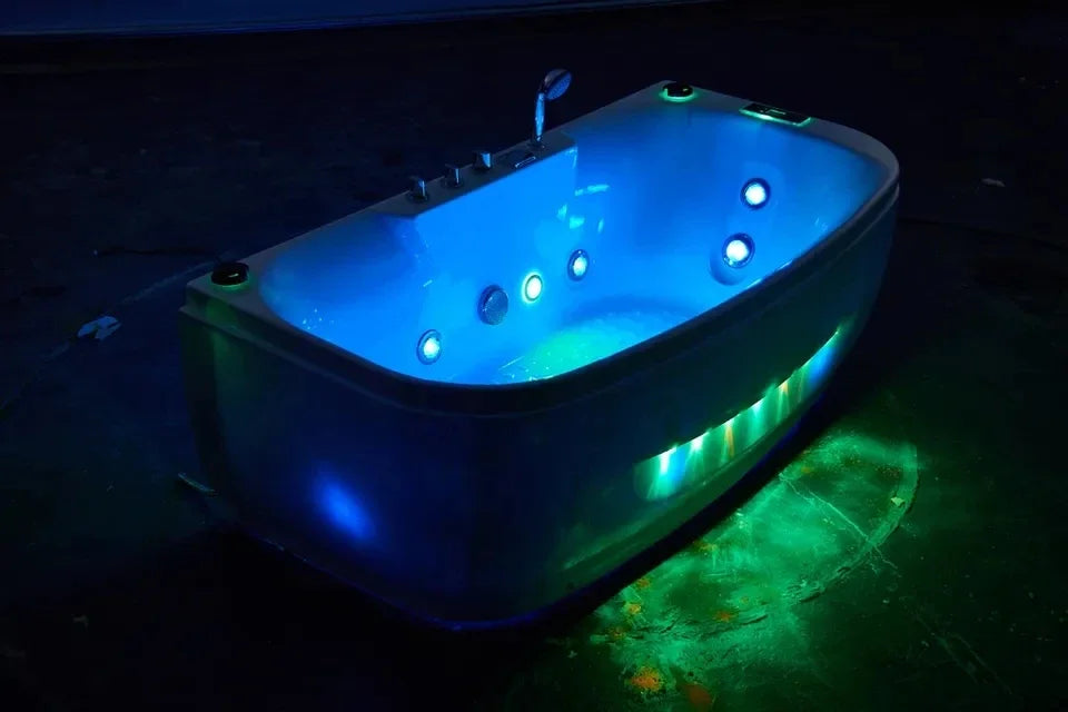 OEM  Massage Bathtub LED Constant Temperature 2 Person Jet Spa